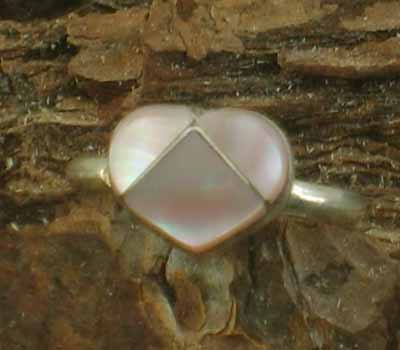 Native American Pink Mussel Shell Ring- sz 6